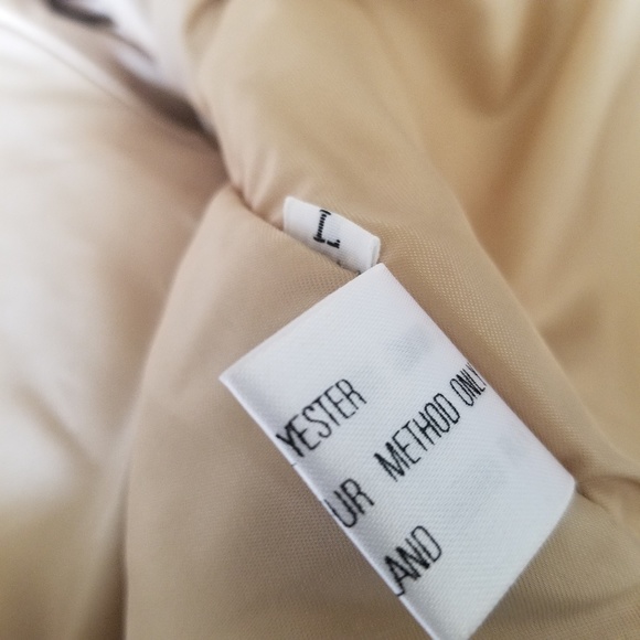 Scandinavian Fur Company Fox Jacket - Picture 5 of 8